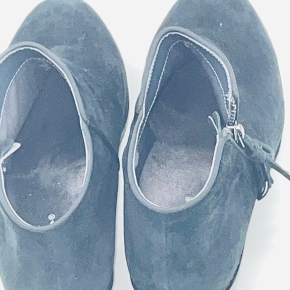 VIONIC Suede Size 8.5 Serena Black Ankle Boots Side Zipper Westen Boot - Picture 4 of 9